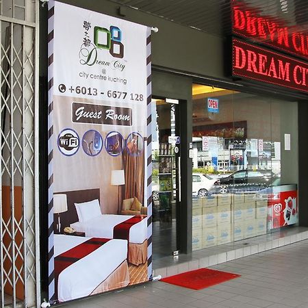 Dream City Kuching Exteriér fotografie